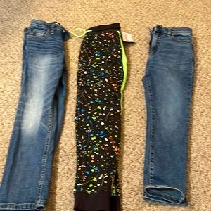 Boys Medium Pants, 1 brand new